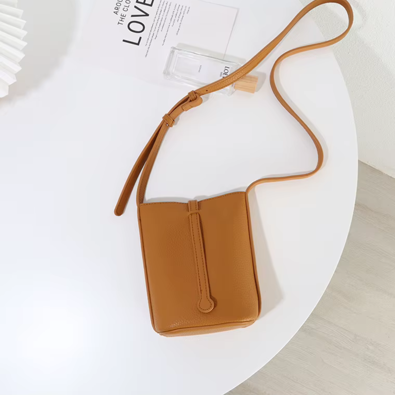 Salona Shoulder Bag