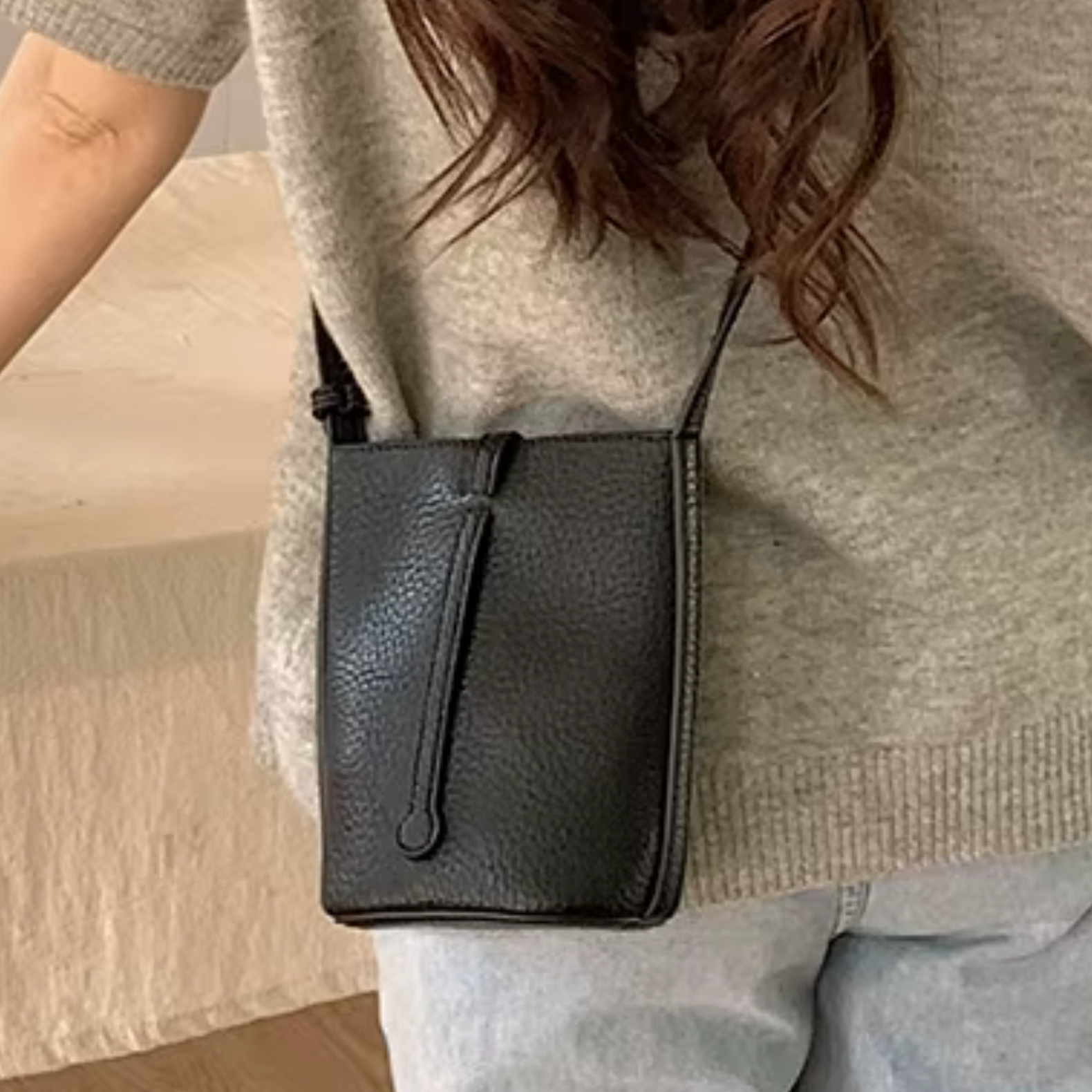 Salona Shoulder Bag