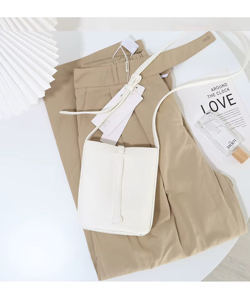 Salona Shoulder Bag