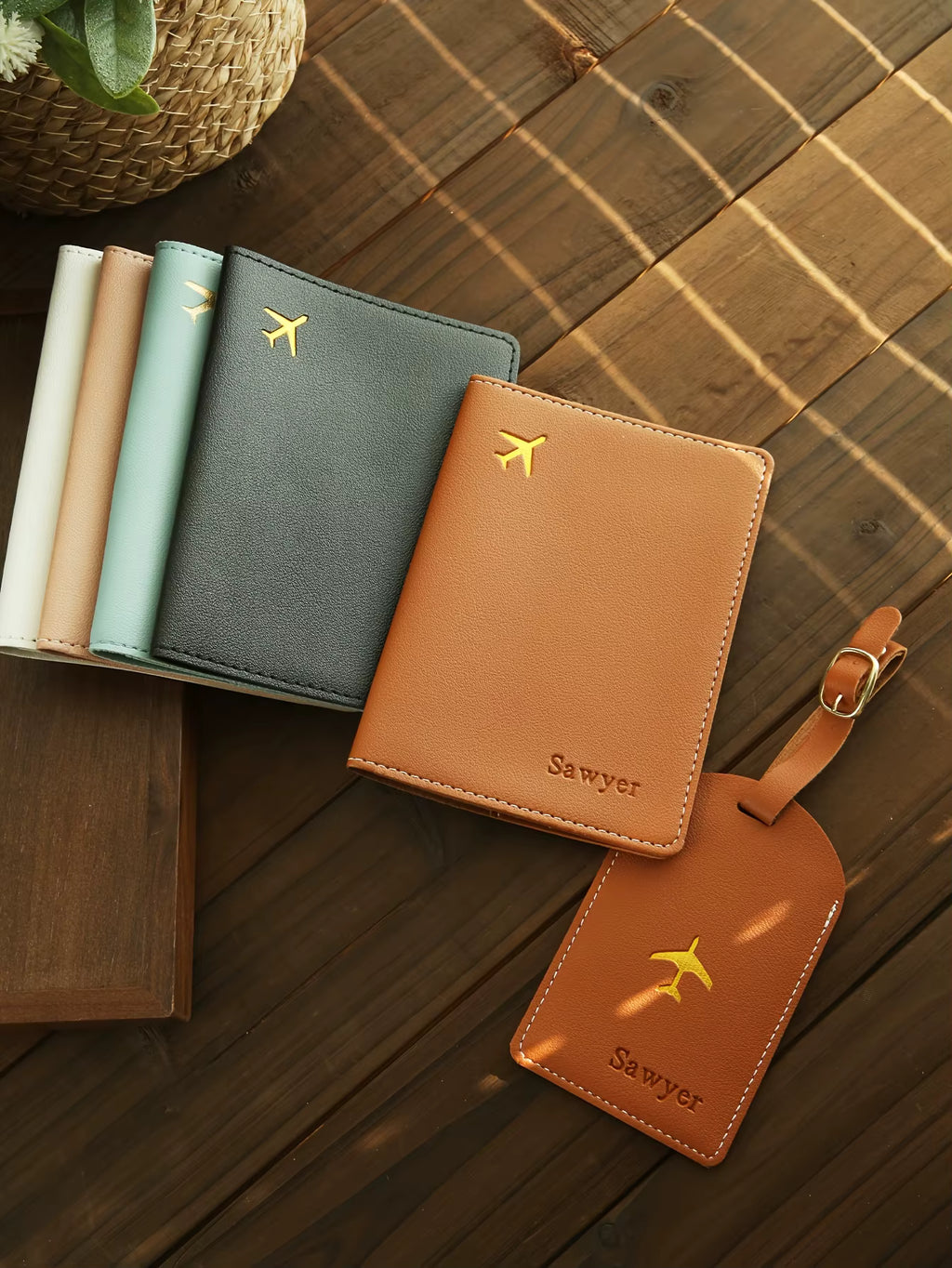 Juno Passport Cover