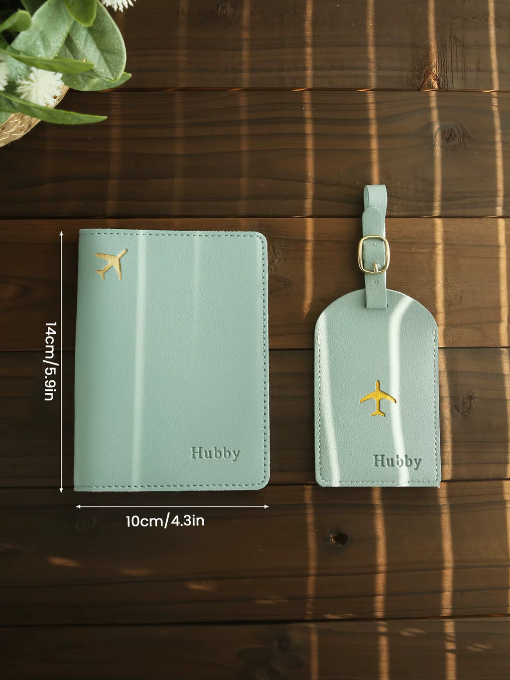 Juno Passport Cover