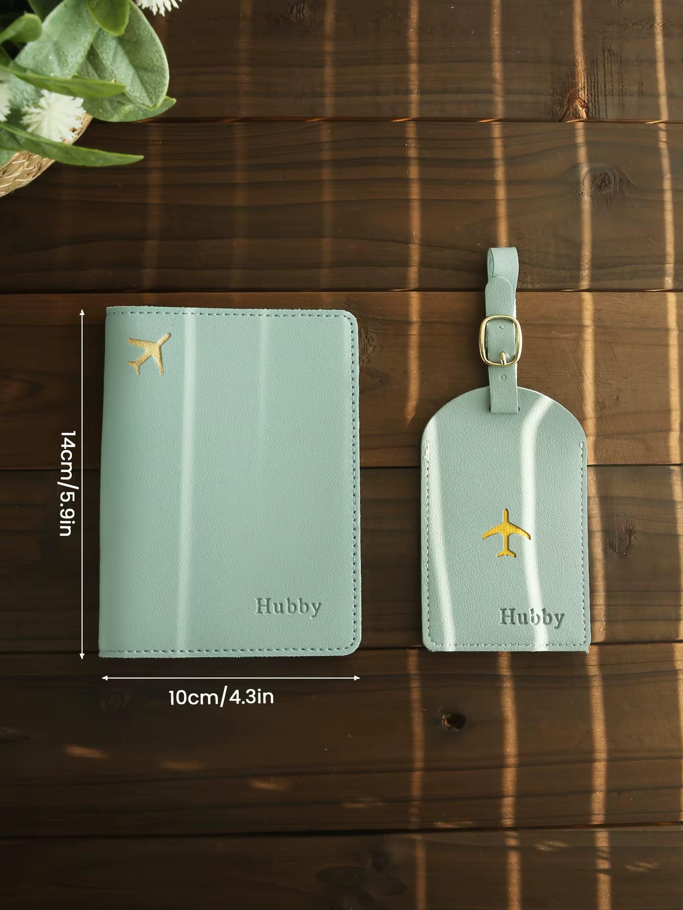 Juno Passport Cover