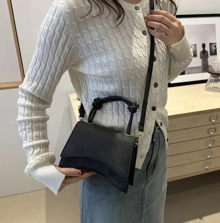 Journey's Crossbody